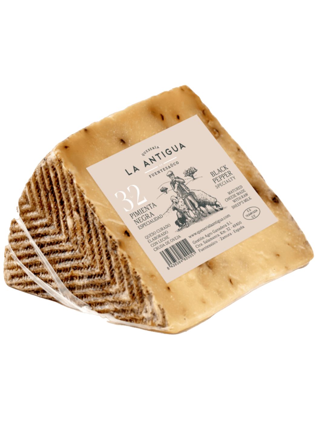 Cured sheep cheese with black pepper 