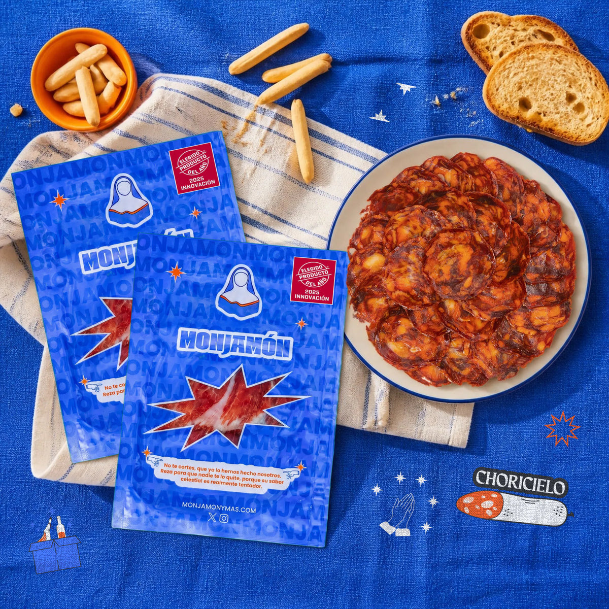 Choricielo Loncheado · Chorizo 100% ibérico de bellota · 5 sobres de 50 g – vista desde arriba: un plato de Choricielo loncheado para compartir, con los sobres al lado